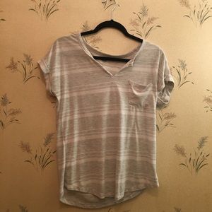 Simple white t shirt